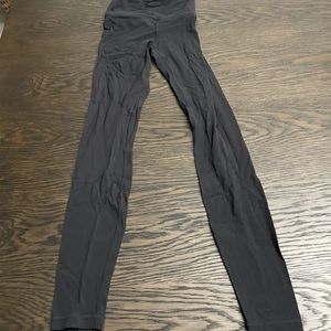 Lululemon tights 2